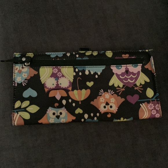 Lily Bloom Owl Wallet - Picture 2 of 6